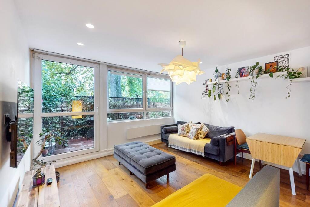 Charming 2-Bedroom Maisonette With Private Garden 런던 외부 사진